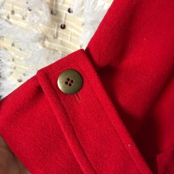 First issue Coat Sz medium - Picture 4 of 8